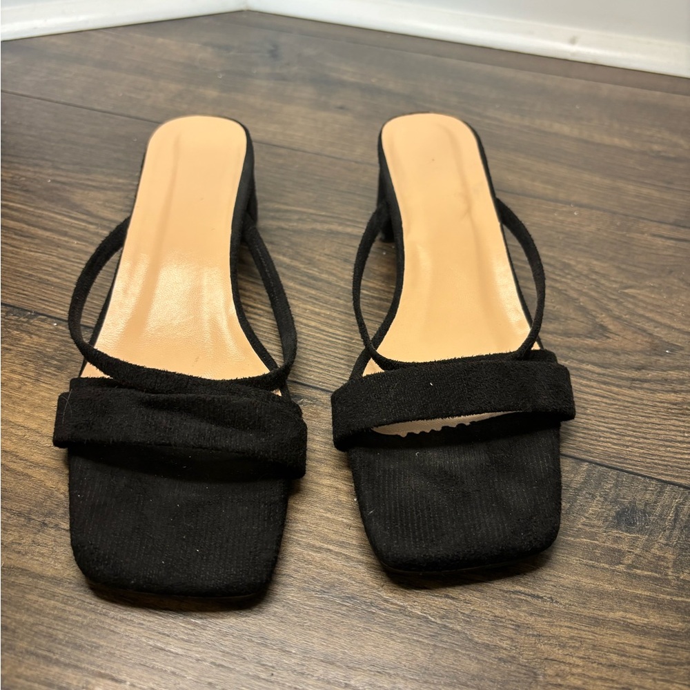 Short black heels